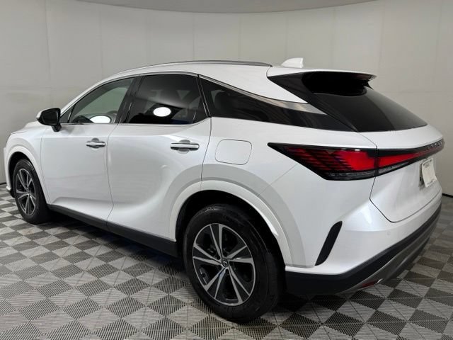 Used 2025 Lexus RX 350 Premium w/ Accessory Package FWD image 4