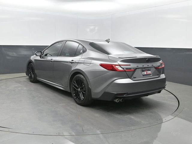 Used 2025 Toyota Camry SE FWD image 3
