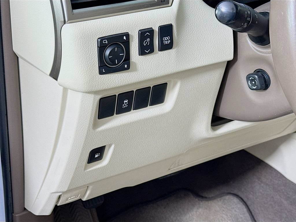 Used 2013 Lexus GX 460 w/ Comfort Plus Pkg AWD/4WD image 10