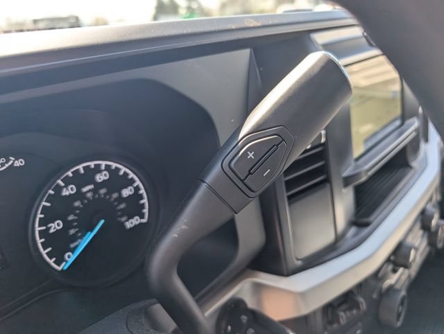 New 2026 Ford F550 4x4 Crew Cab image 24