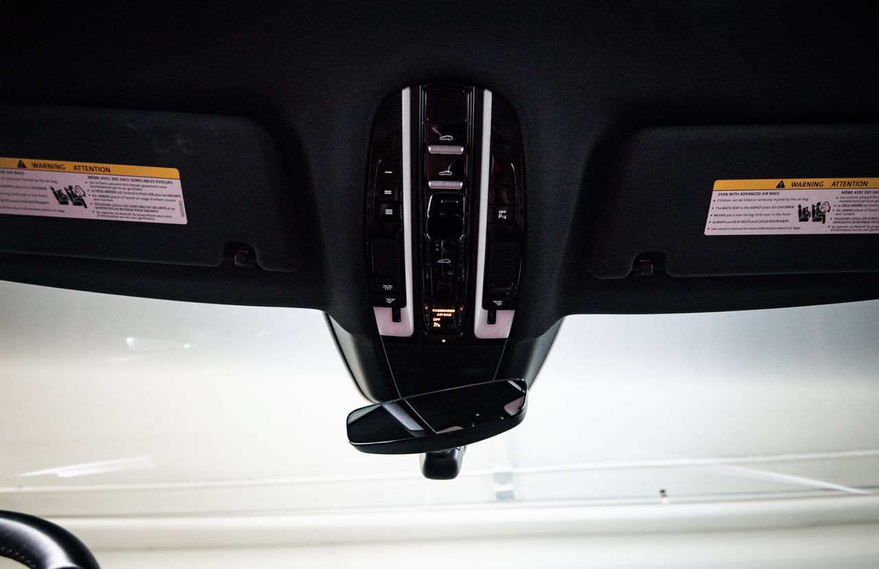 Certified 2018 Porsche Panamera 4 AWD/4WD image 20