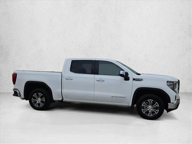 Certified 2025 GMC Sierra 1500 SLT AWD/4WD image 4