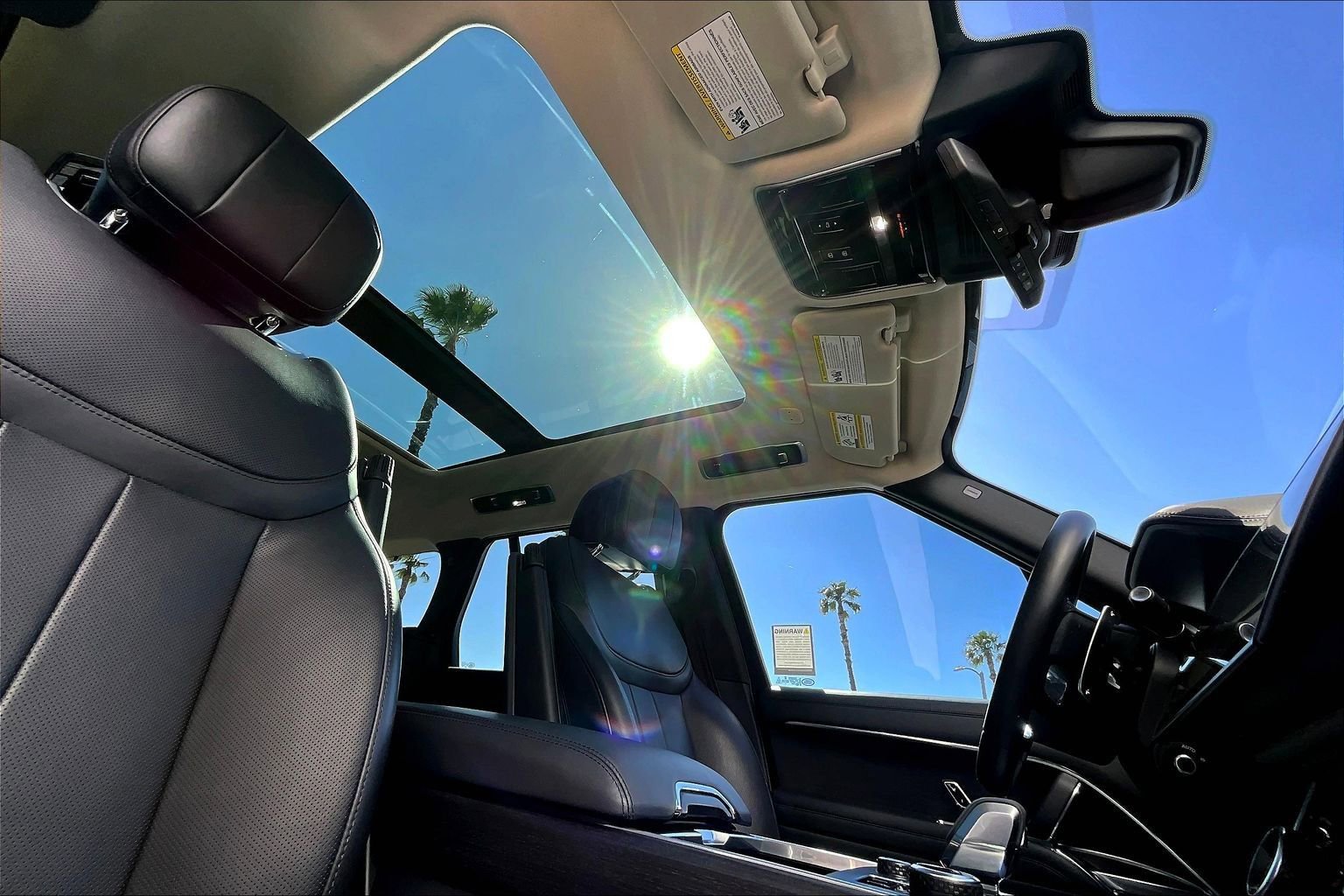 Certified 2023 Land Rover Range Rover SE AWD/4WD image 21