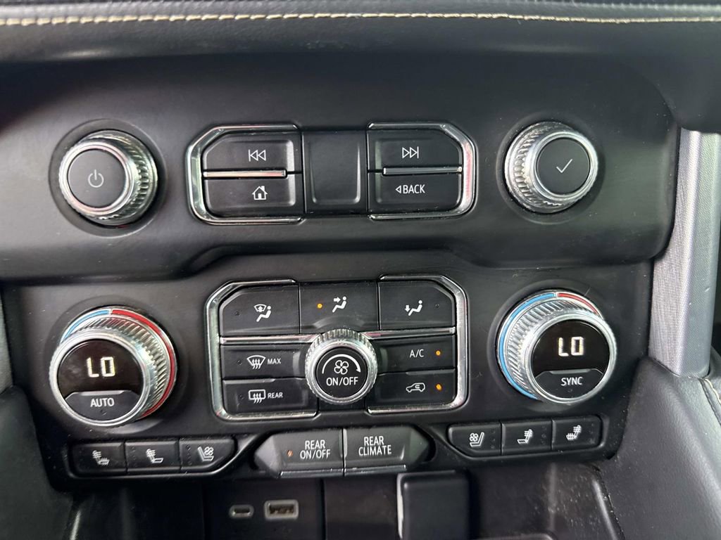 Used 2022 GMC Yukon SLT w/ SLT Premium Package RWD image 35