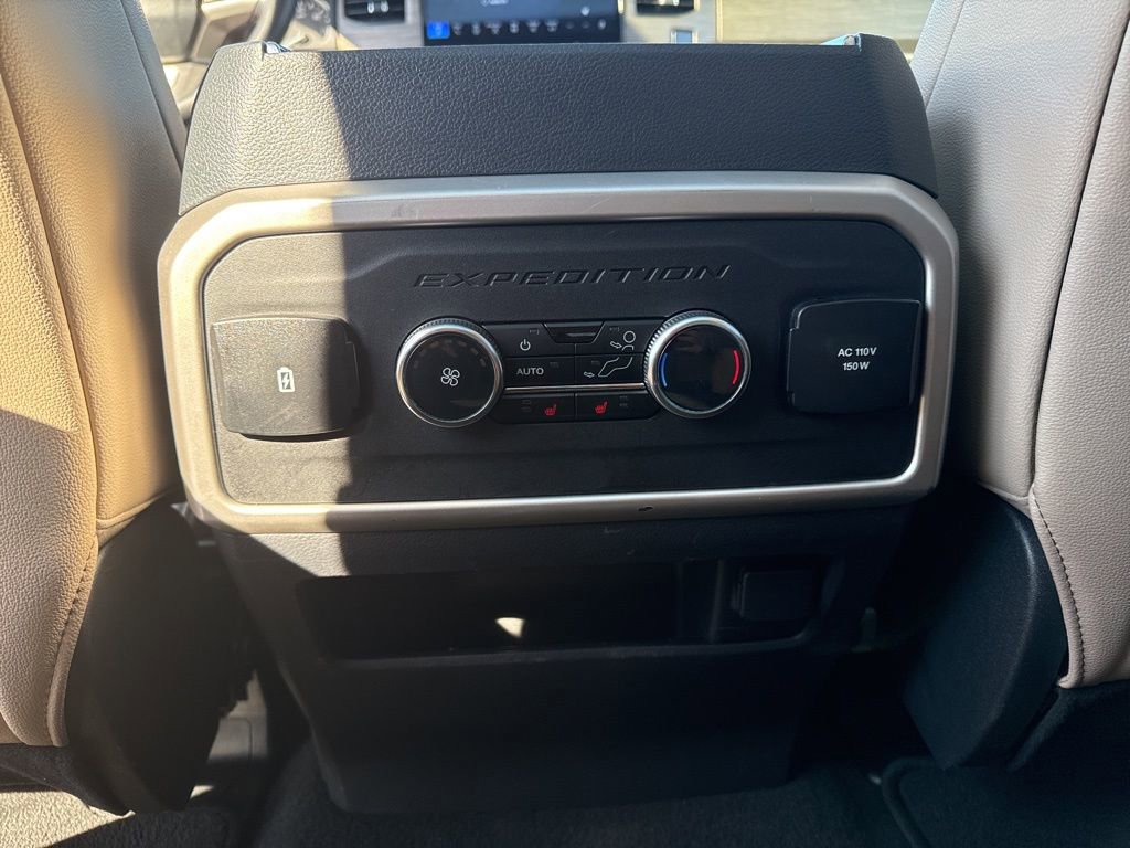 Used 2024 Ford Expedition Max Limited image 14