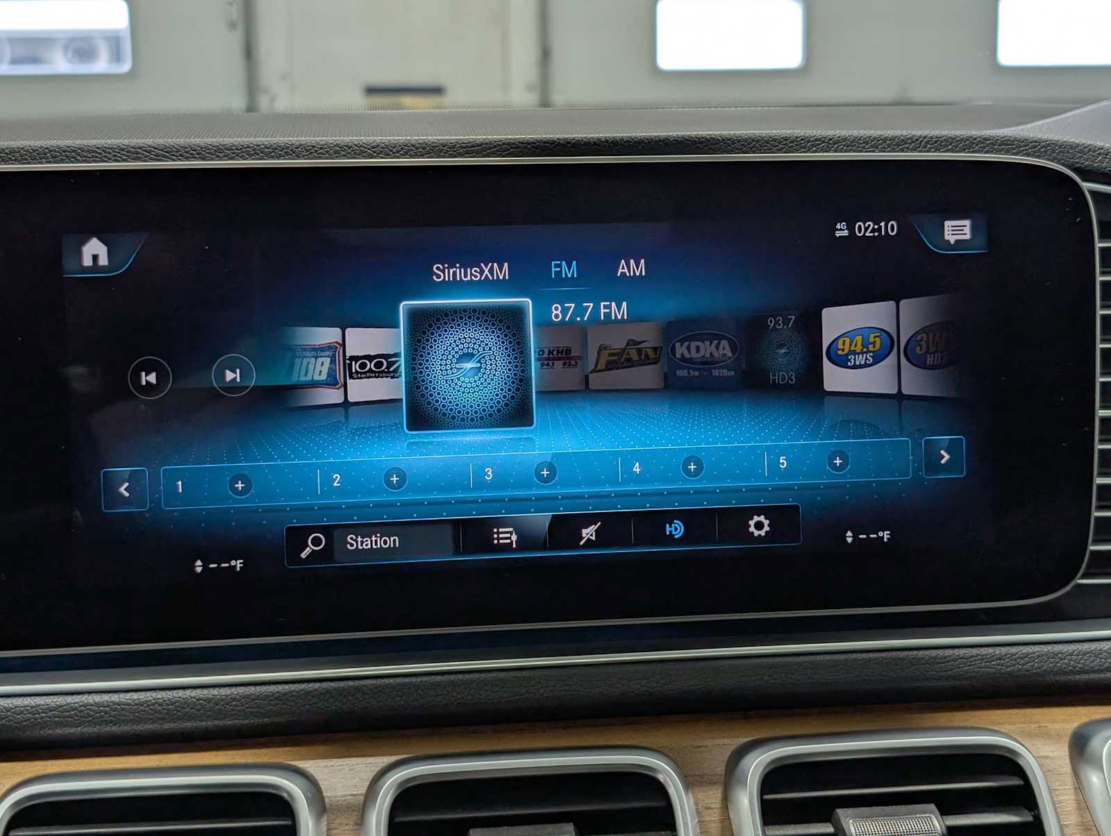 Certified 2023 Mercedes-Benz GLE 450 4MATIC image 25