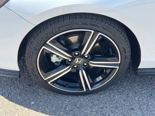 Used 2024 Honda Accord Sport image 10