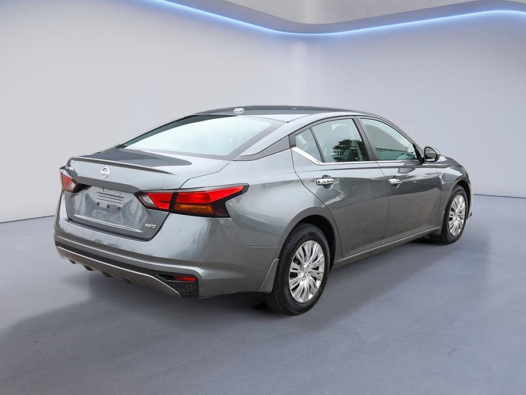 Used 2020 Nissan Altima 2.5 S AWD/4WD image 7