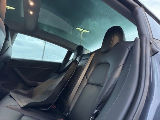 Used 2022 Tesla Model 3 Long Range image 12