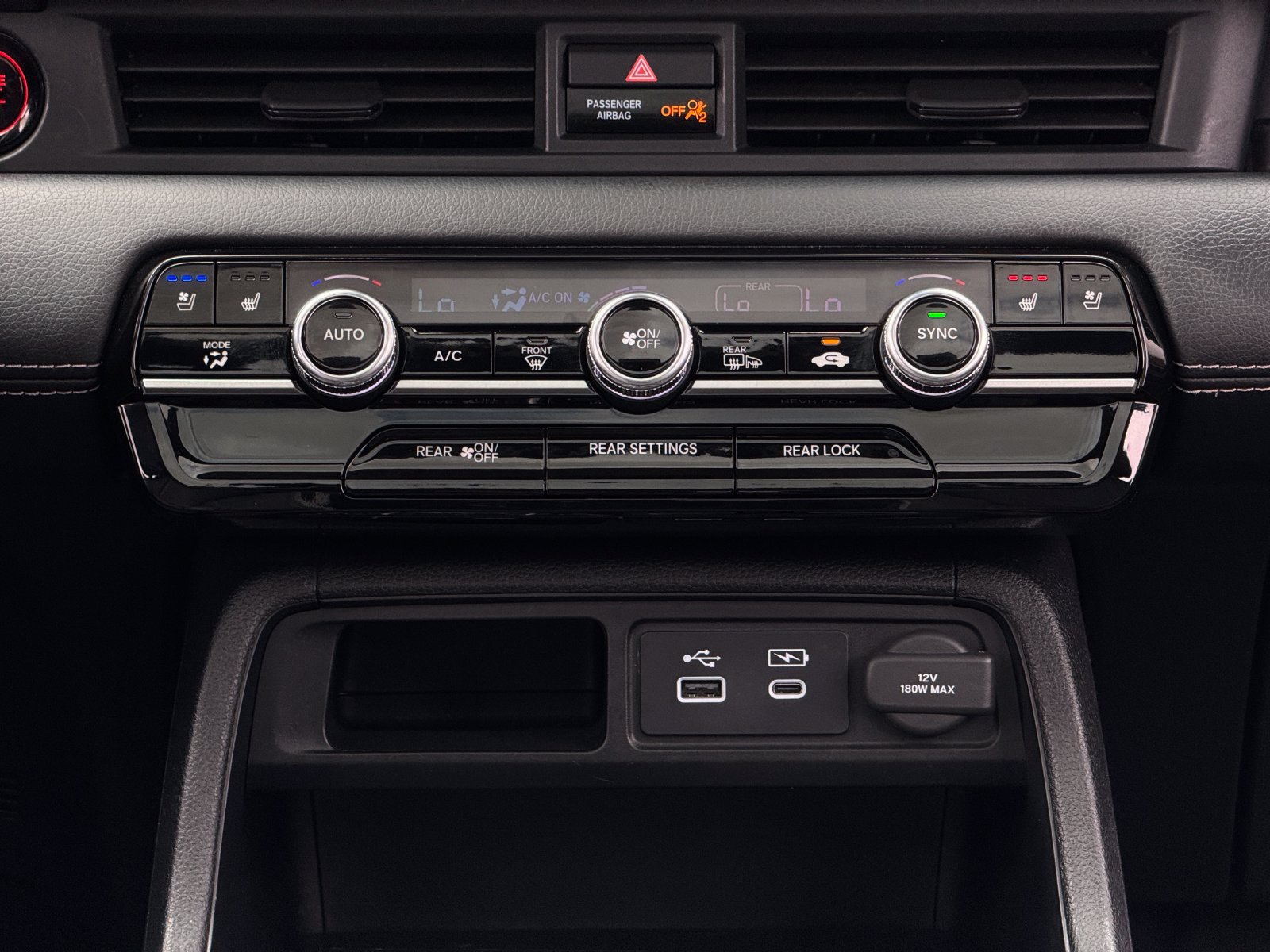 Used 2025 Honda Pilot Elite image 24
