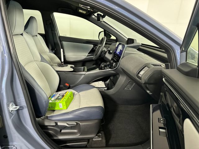 Used 2023 Subaru Solterra AWD image 28