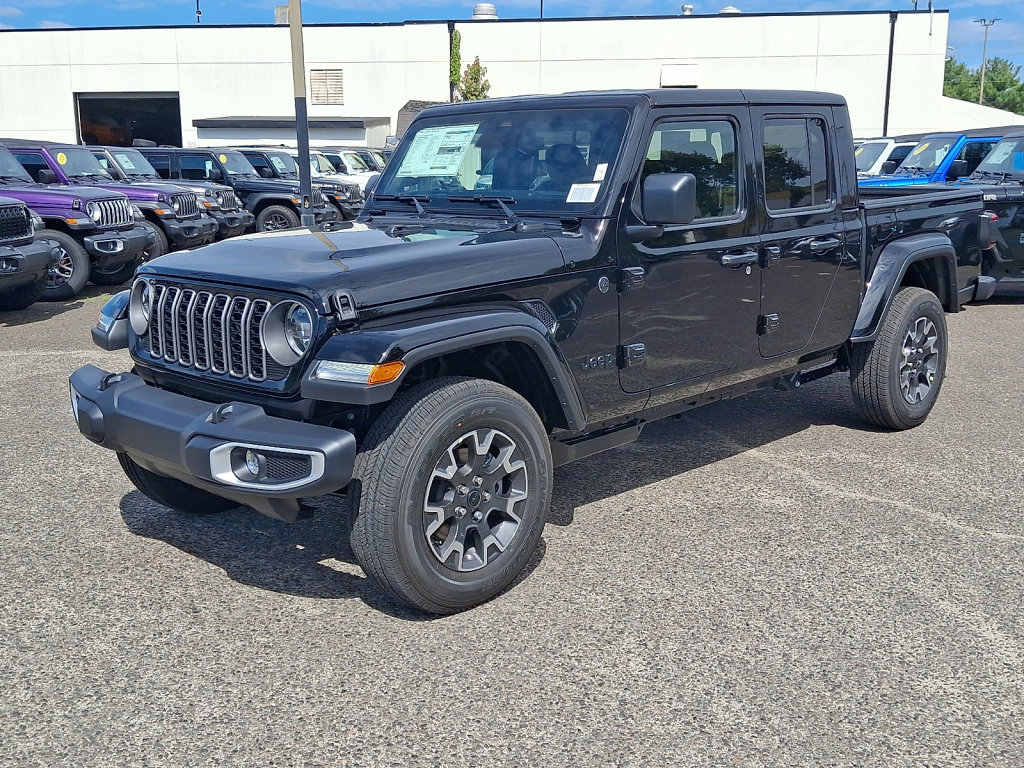 New 2026 Jeep Gladiator Sport AWD/4WD image 1