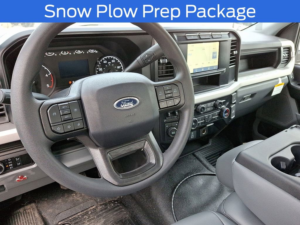 New 2024 Ford F550 4x4 Regular Cab Super Duty image 7