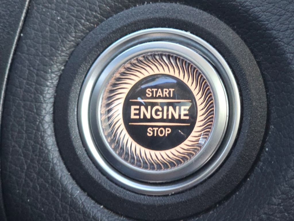 Certified 2022 Mercedes-Benz GLC 300 4MATIC image 38