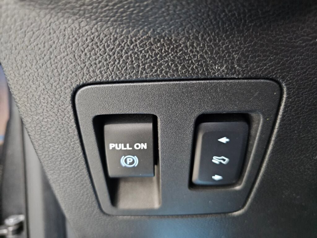 Used 2018 Ford F150 Lariat AWD/4WD image 27