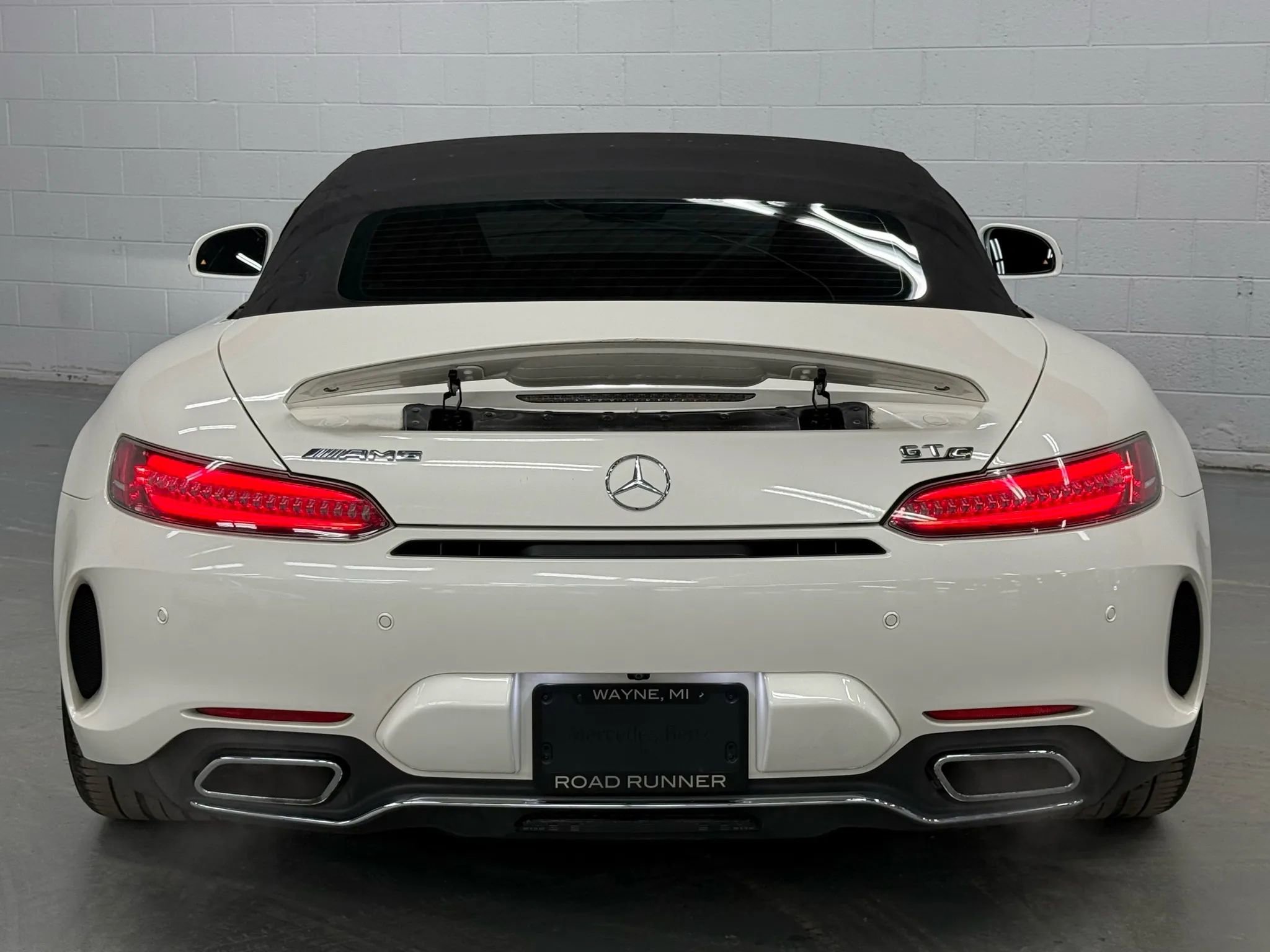 Used 2018 Mercedes-Benz AMG GT C image 12