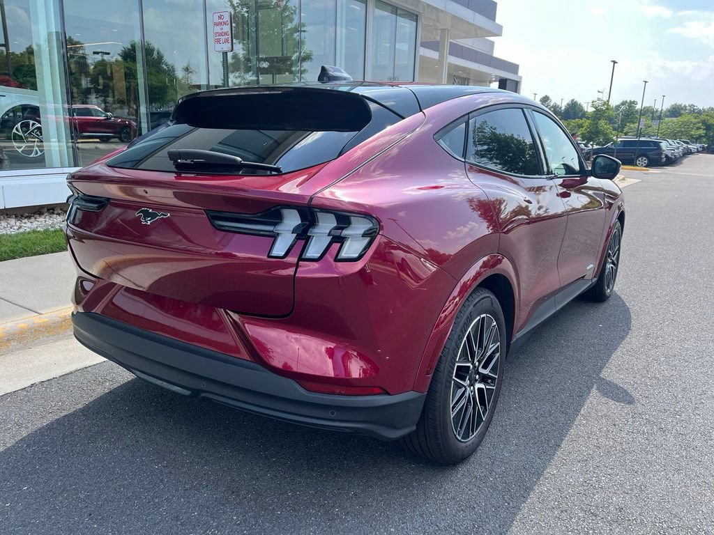 Used 2025 Ford Mustang Mach-E Premium AWD/4WD image 9