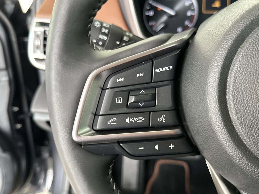 Used 2025 Subaru Outback Touring w/ Popular Package #2 image 21