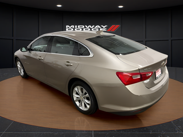 Used 2023 Chevrolet Malibu LT w/ Driver Confidence Package FWD image 3
