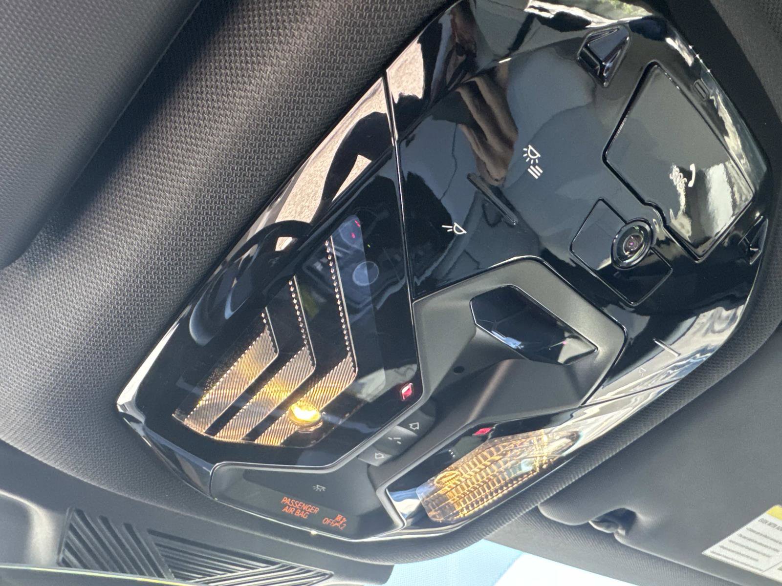 Certified 2025 BMW 530i w/ M Sport Package image 27