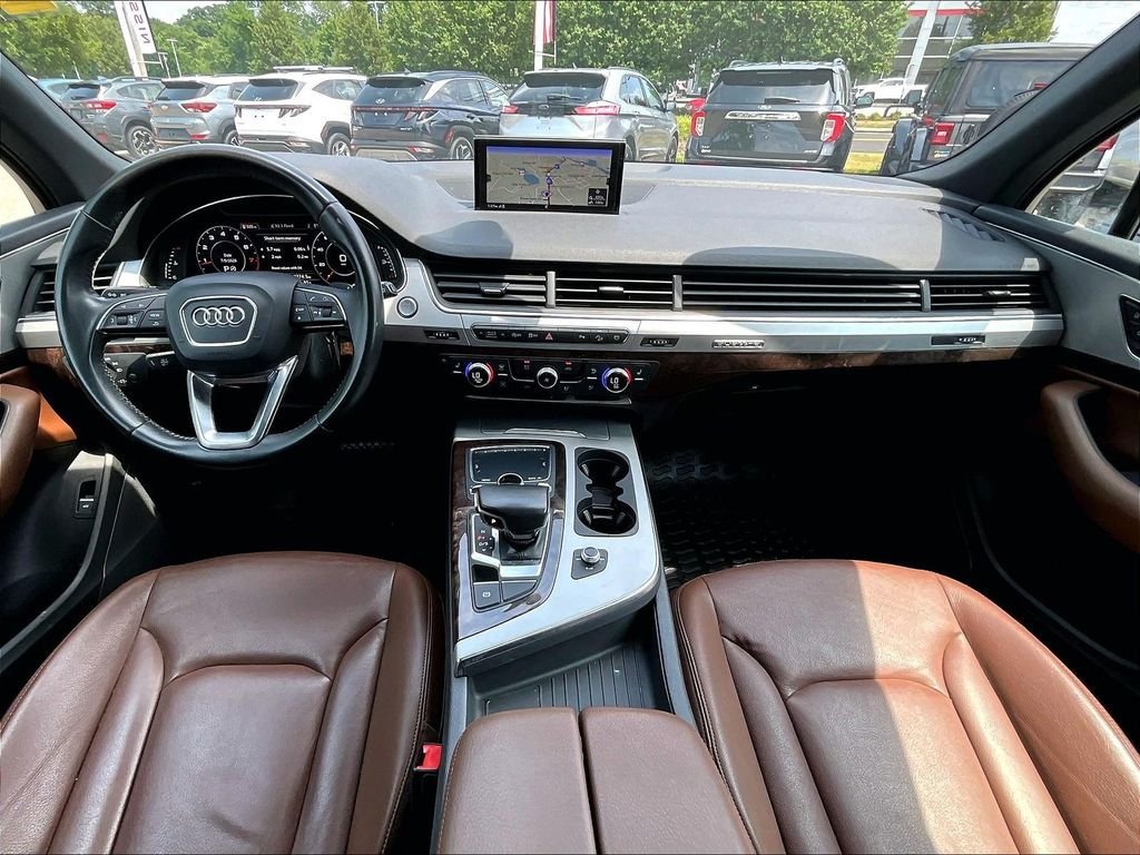 Used 2019 Audi Q7 2.0T Premium AWD/4WD image 22