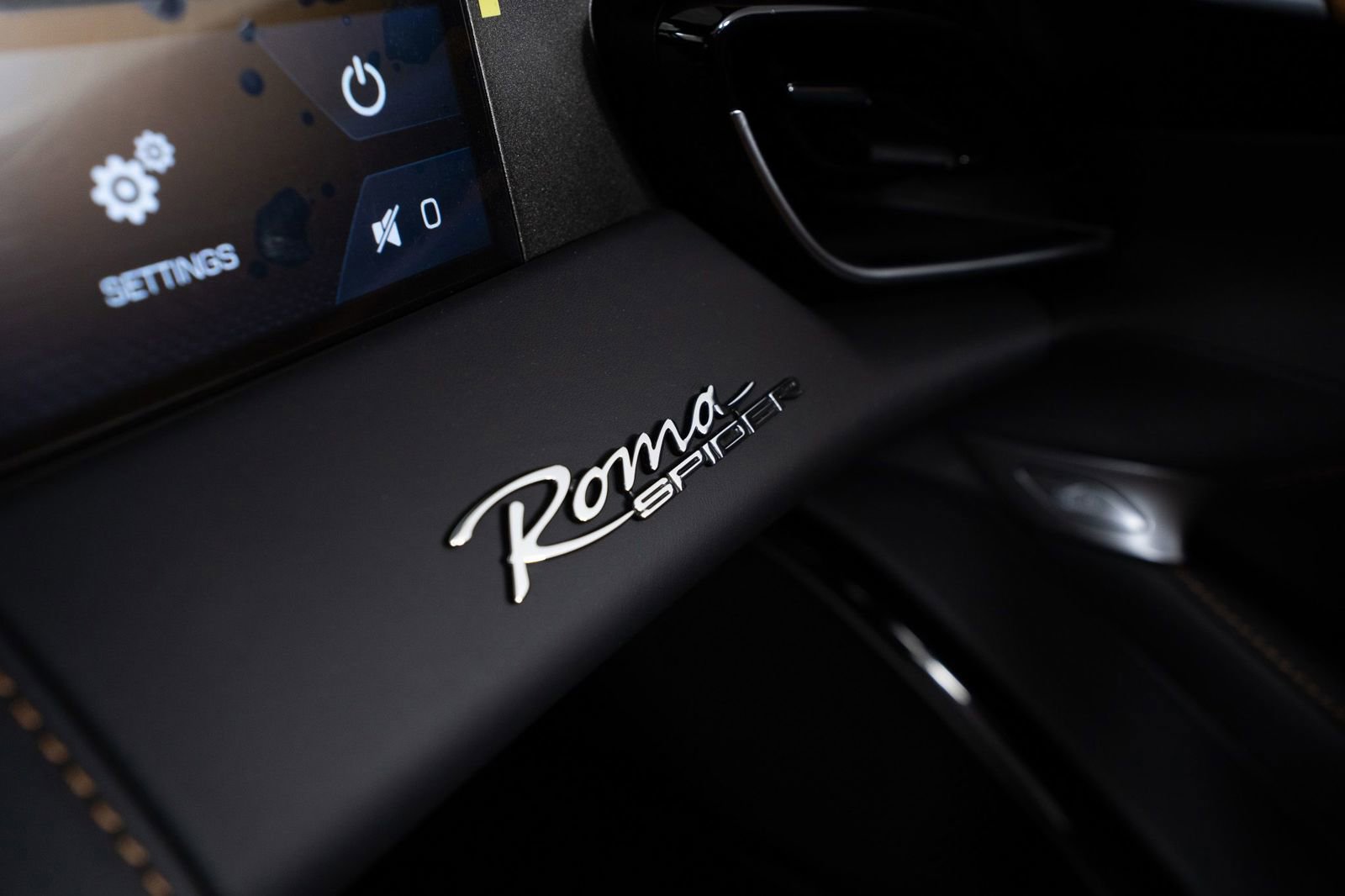 Certified 2025 Ferrari Roma Spider image 37