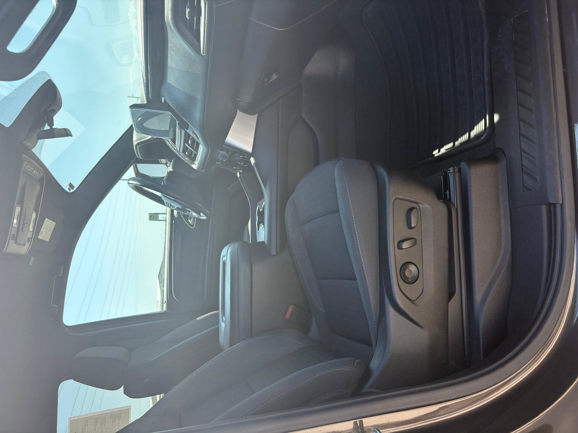 Used 2021 Chevrolet Tahoe LS AWD/4WD image 16