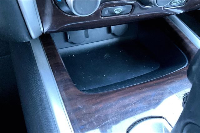 Used 2013 Nissan Pathfinder Platinum FWD image 30
