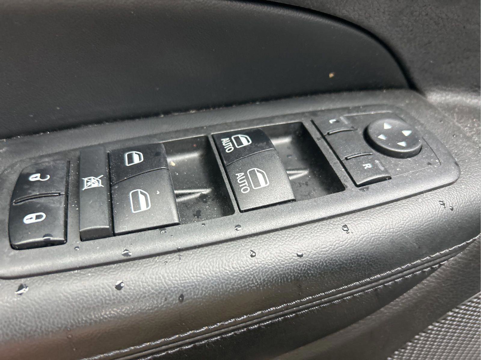 Certified 2018 Jeep Grand Cherokee Limited image 14