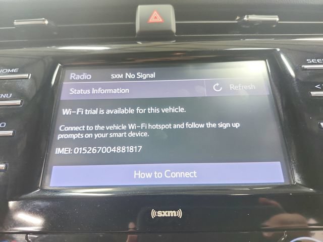 Used 2020 Toyota Camry SE FWD image 30