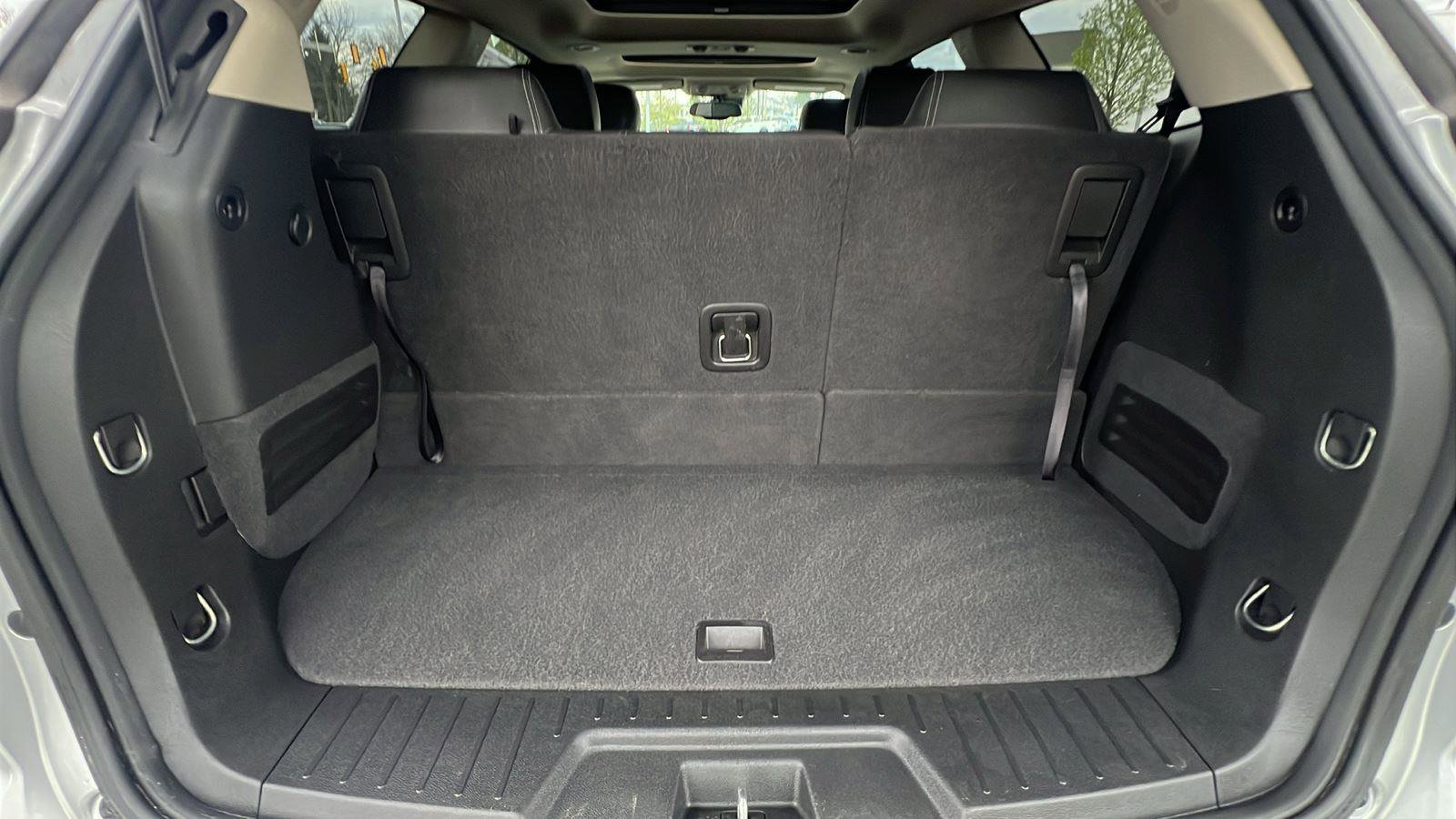 Used 2016 Buick Enclave Premium w/ Experience Buick Package image 17