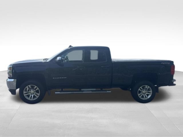 Used 2016 Chevrolet Silverado 1500 LT w/ All Star Edition AWD/4WD image 5