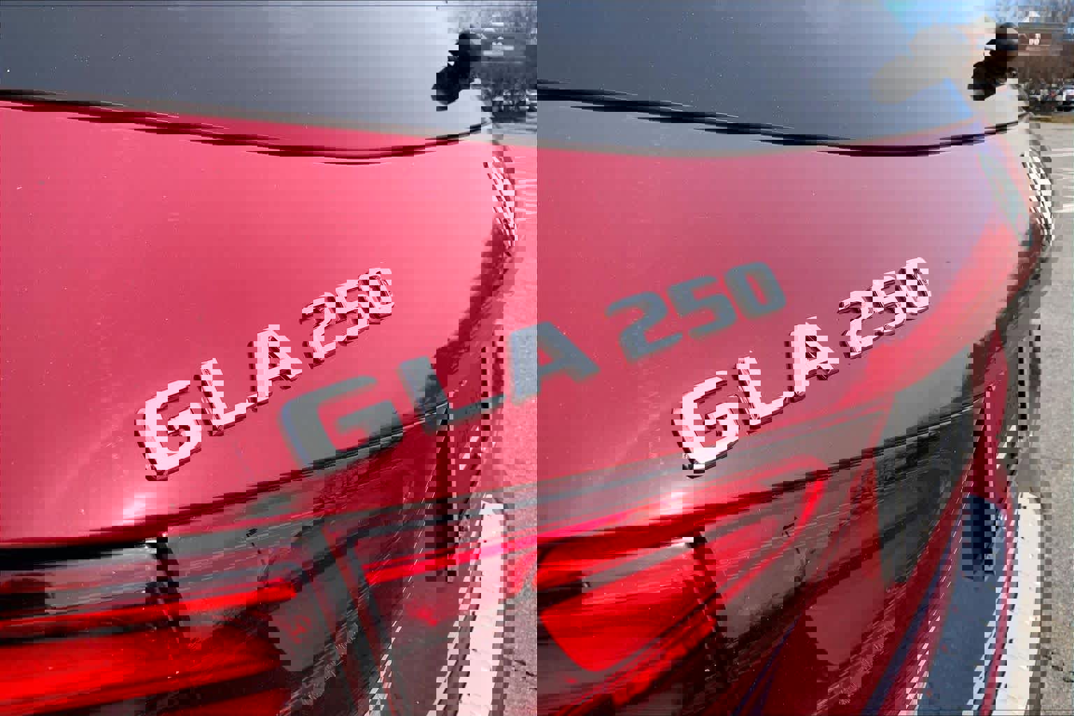 Certified 2024 Mercedes-Benz GLA 250 4MATIC image 31