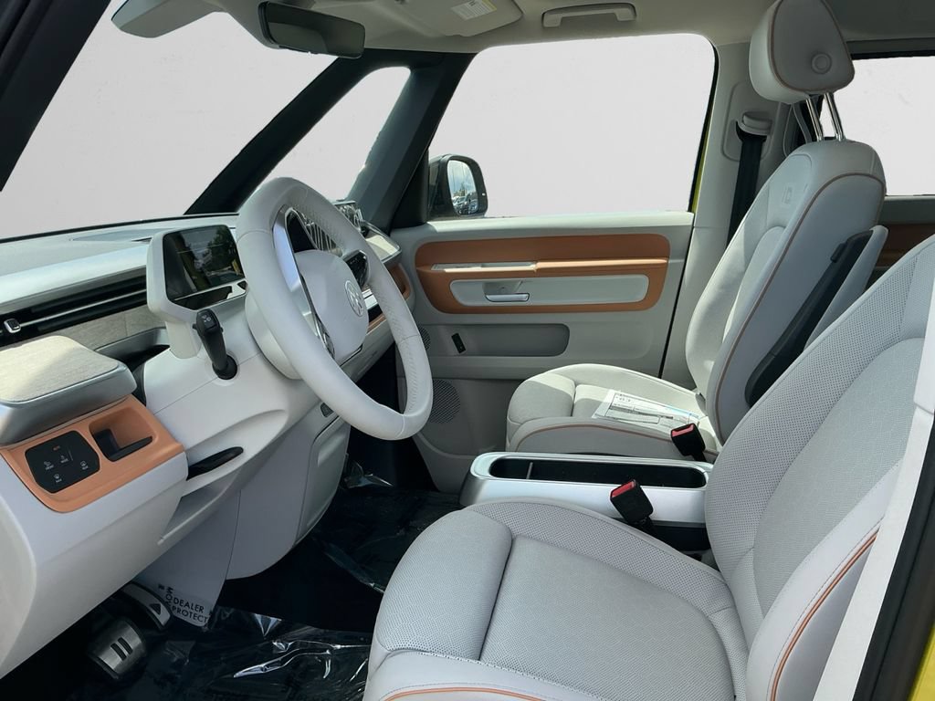 New 2025 Volkswagen ID. Buzz 1st Edition RWD image 9