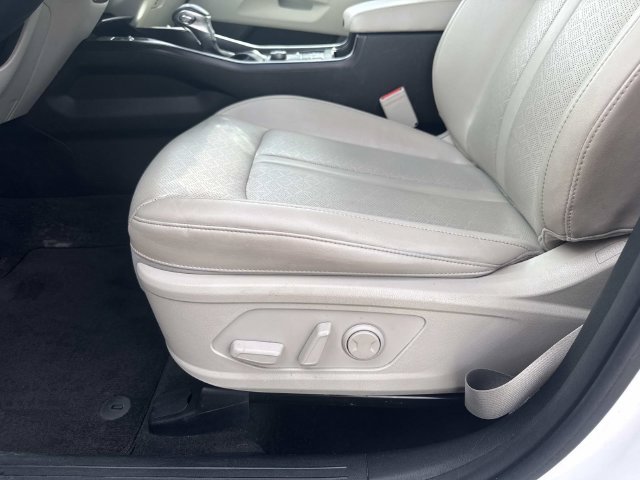 Used 2022 Kia Sorento S FWD image 22