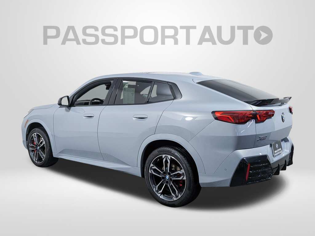 Certified 2025 BMW X2 xDrive28i w/ M Sport Package AWD/4WD image 3