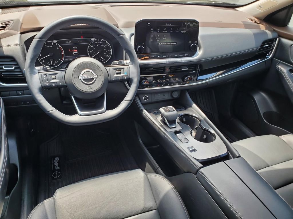 Certified 2023 Nissan Rogue SL w/ SL Premium Package FWD image 16