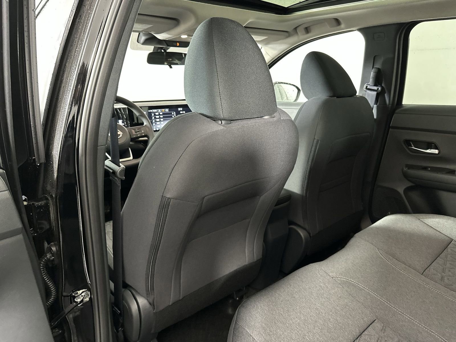 New 2026 Nissan Kicks SV w/ SV Premium Package FWD image 24