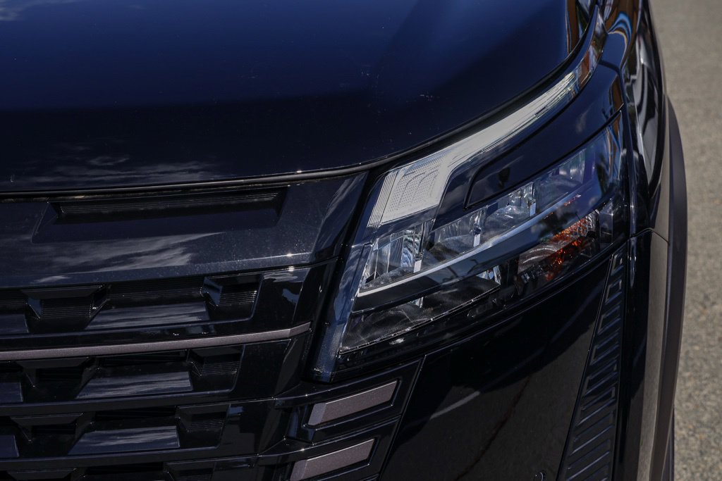 New 2026 Nissan Pathfinder SV FWD image 10
