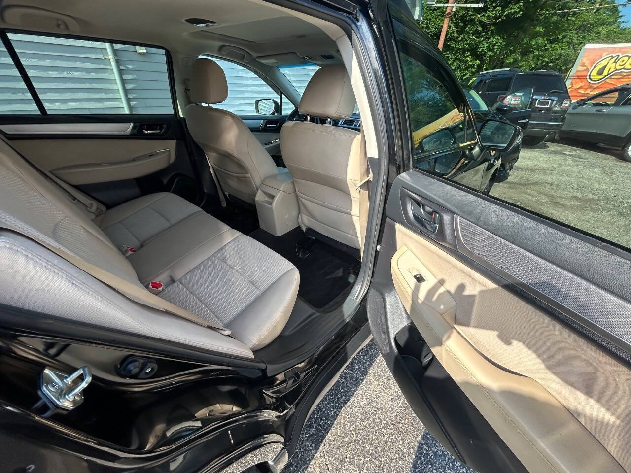 Used 2015 Subaru Outback 2.5i Premium AWD/4WD image 9