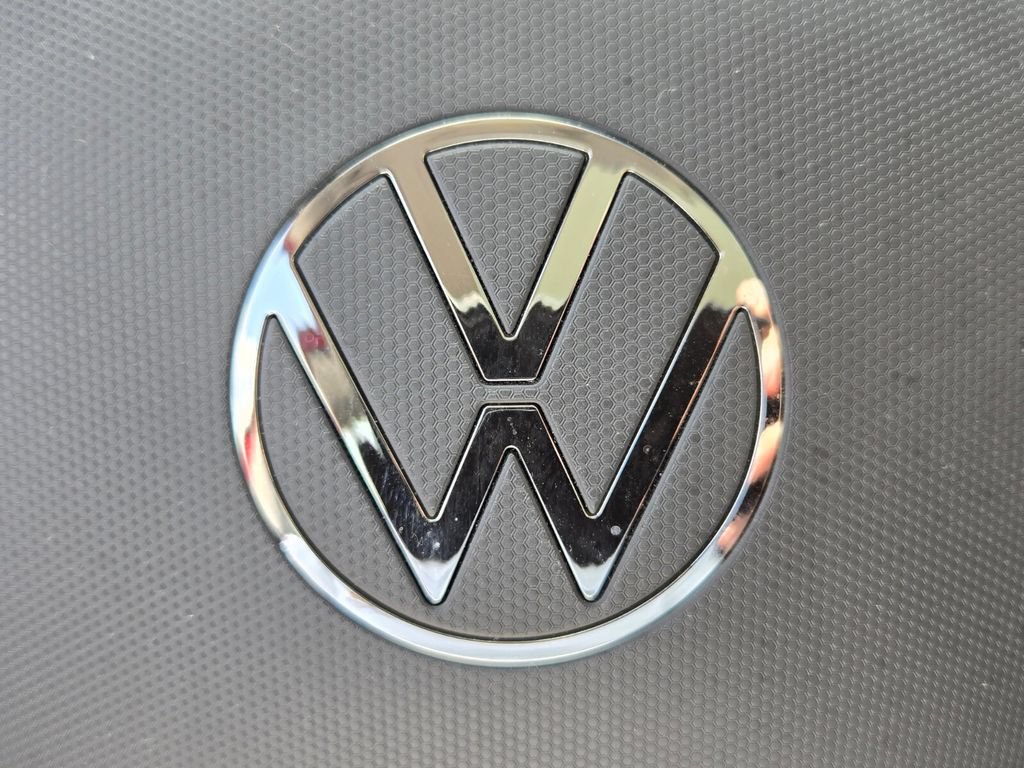 Certified 2023 Volkswagen Jetta SEL FWD image 29