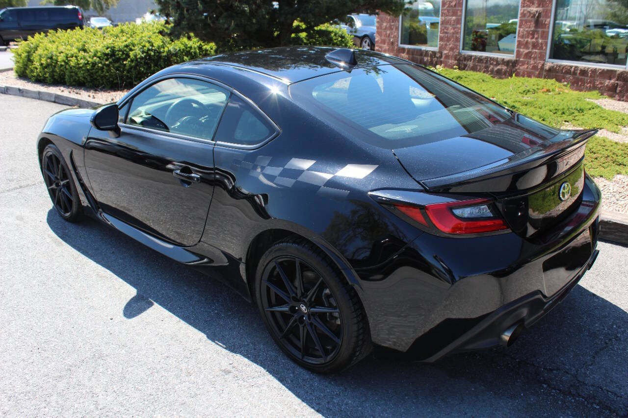 Used 2023 Toyota GR86 Premium RWD image 8