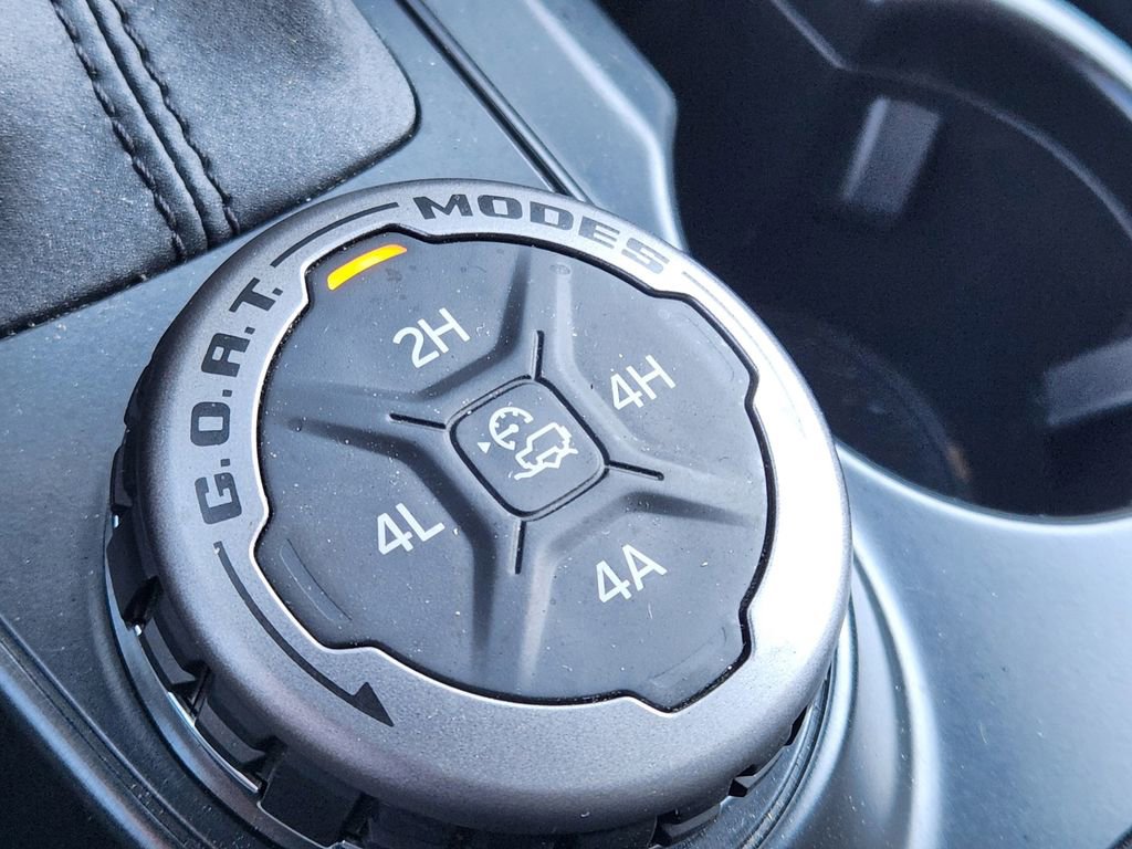 Used 2024 Ford Bronco Big Bend w/ Sasquatch Package image 30