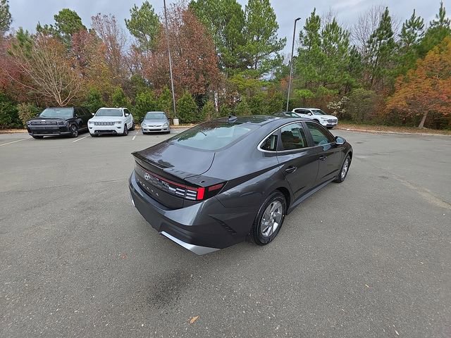 New 2026 Hyundai Sonata SE FWD image 14
