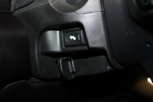 Used 2023 RAM 2500 Laramie AWD/4WD image 35