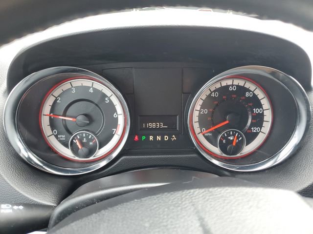 Used 2016 Dodge Grand Caravan SXT image 23