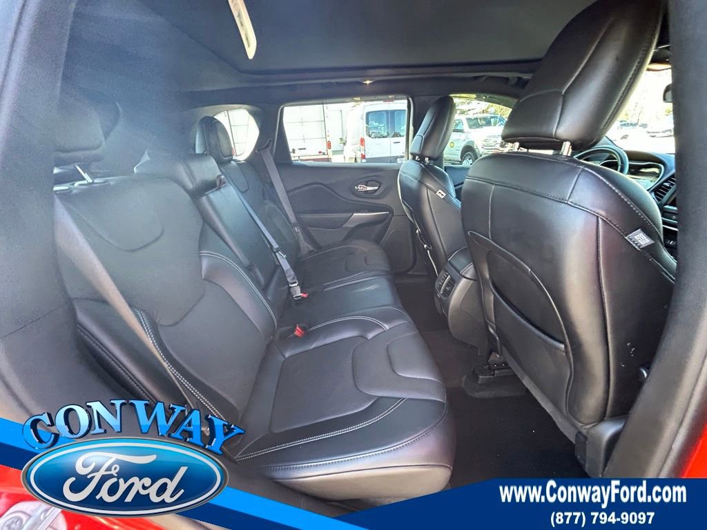 Used 2021 Jeep Cherokee Latitude Lux 80th Anniv w/ Quick Order Package 26U 80TH image 21