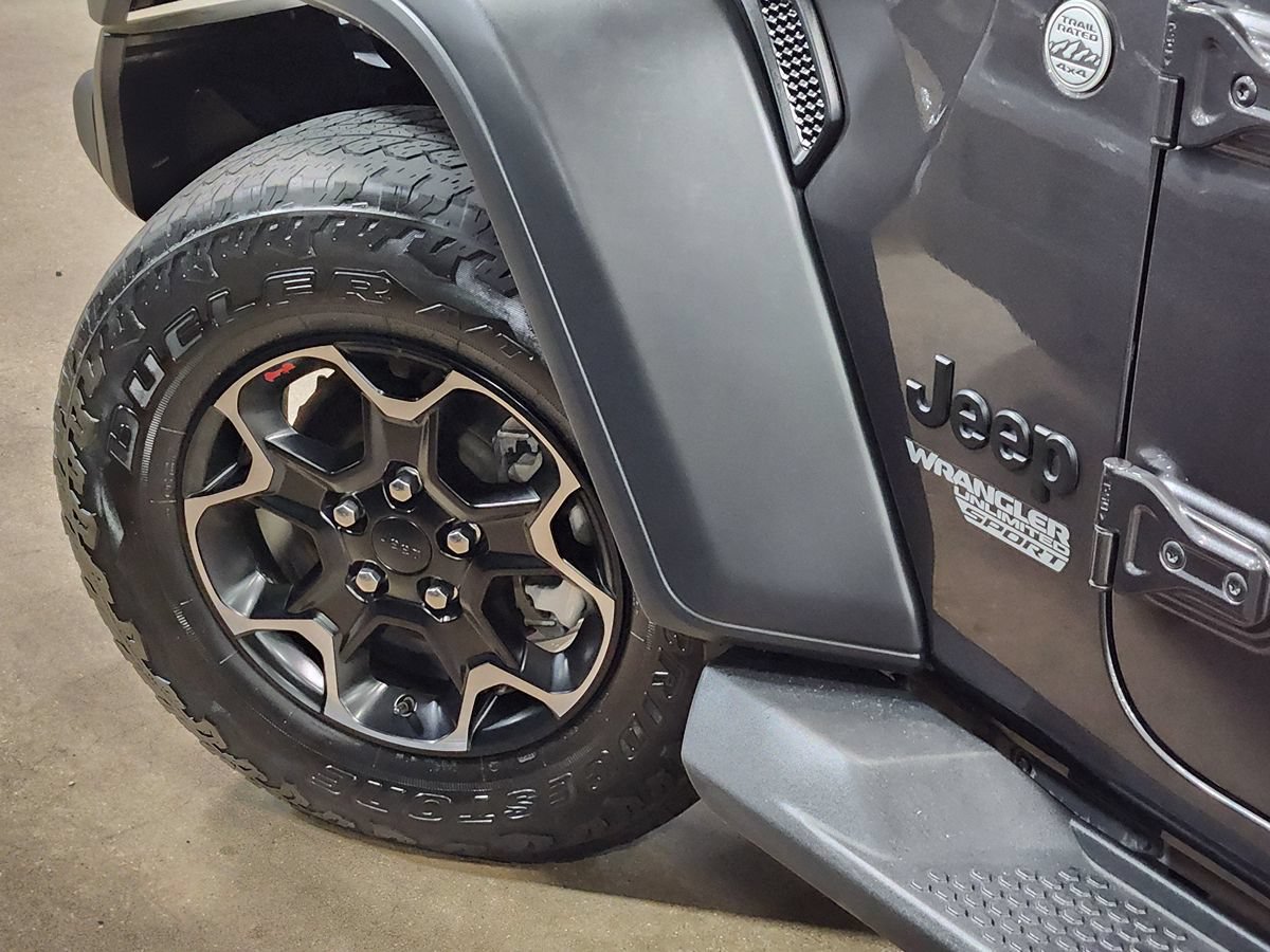 Used 2021 Jeep Wrangler Unlimited Sport AWD/4WD image 23