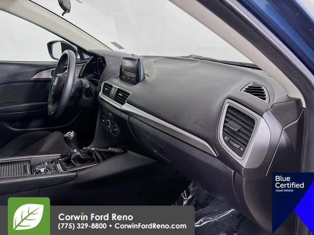 Used 2017 MAZDA MAZDA3 Sport image 29