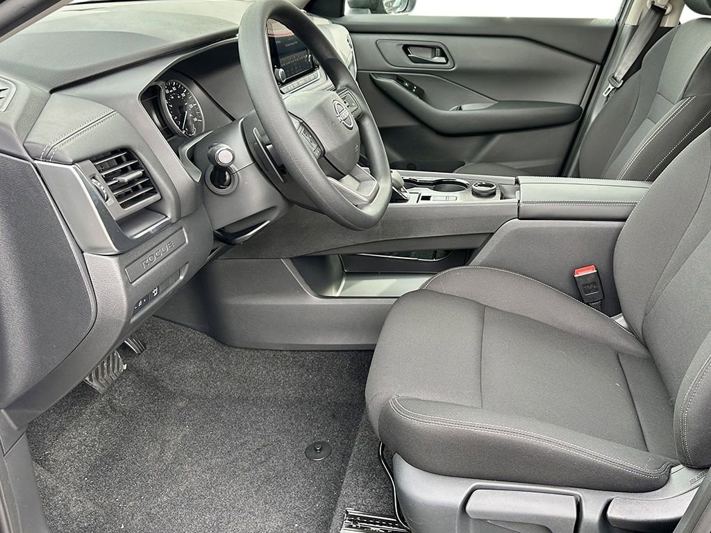 Used 2026 Nissan Rogue S image 9